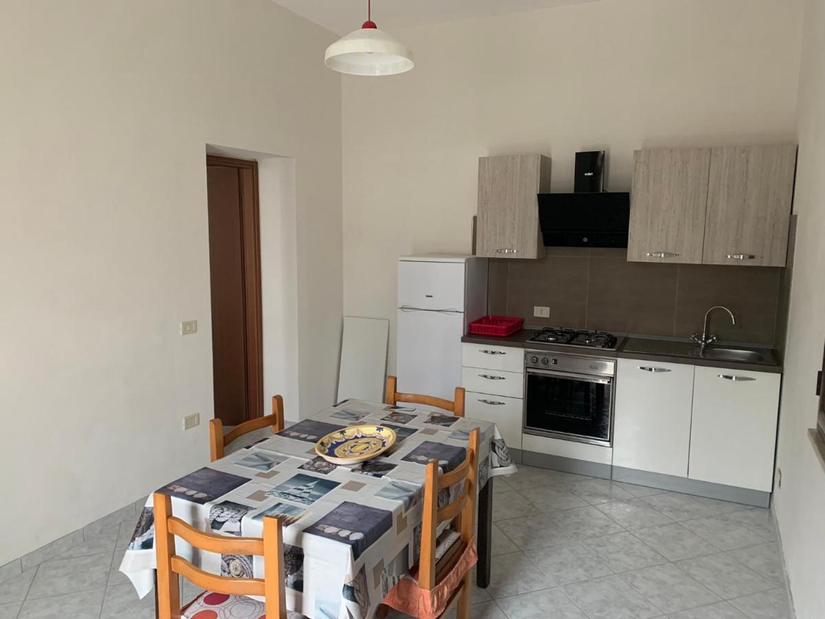 Casa Vacanze Mandriavecchia เปโตรสิโน ภายนอก รูปภาพ