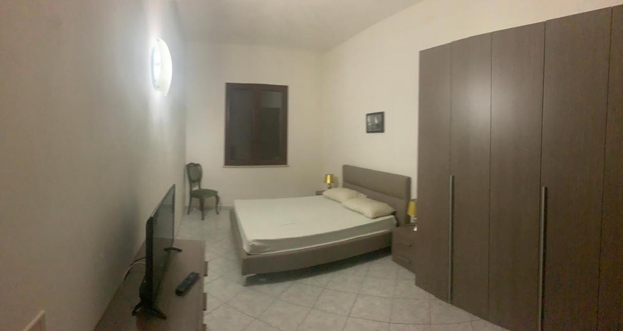Casa Vacanze Mandriavecchia เปโตรสิโน ภายนอก รูปภาพ